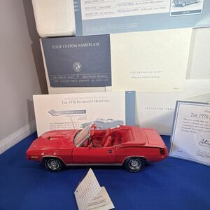 Franklin Mint 1:24 1970 Plymouth HEMICUDA Red Diecast no Additional Accessories